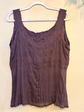 GORGEOUS Chiffon Top with Lace & Lined w/ Satin